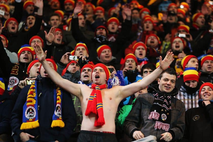 TRABALHANDO COM O TIME DE CORAÇÃO