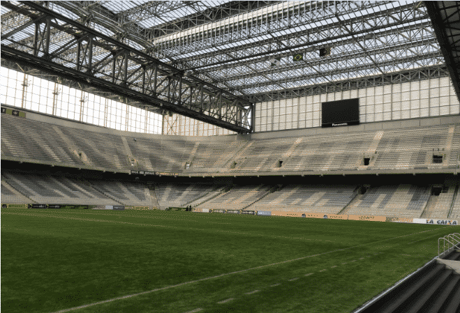 GRAMA SINTÉTICA: INFLUÊNCIA NO DESEMPENHO DAS EQUIPES